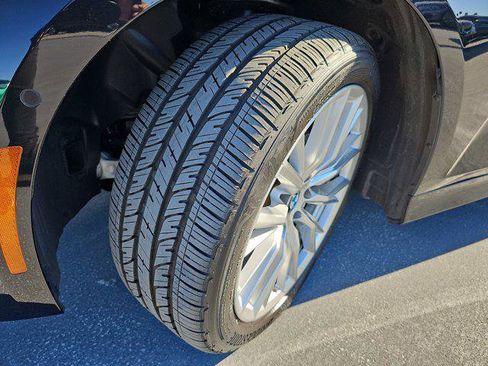 Certified 2024 BMW 330i Sedan w/ Convenience Package image 33