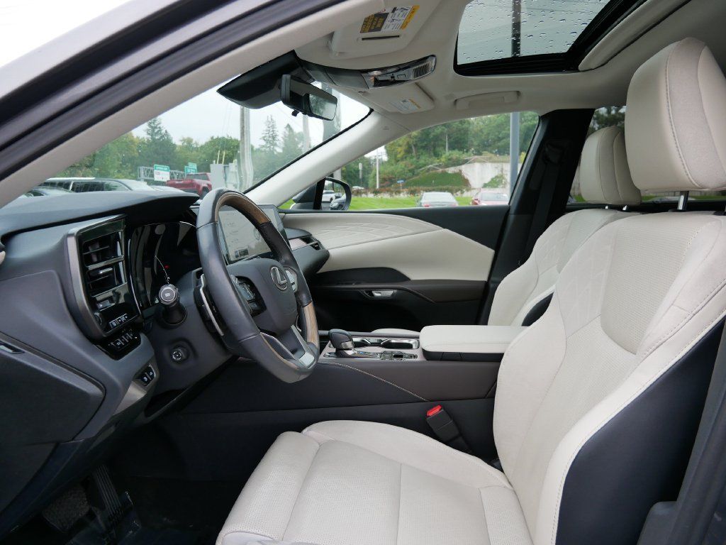 Used 2023 Lexus RX 350 AWD w/ Cold Area Package image 9