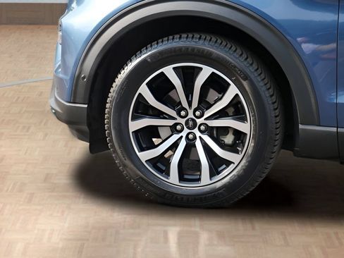 Used 2020 Ford Explorer ST w/ Premium Technology Package AWD/4WD image 9
