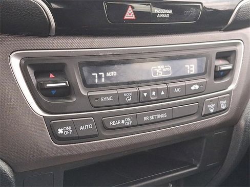 Used 2023 Honda Ridgeline Sport image 16