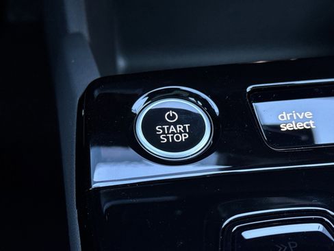 New 2025 Audi A6 e-tron Ultra image 19