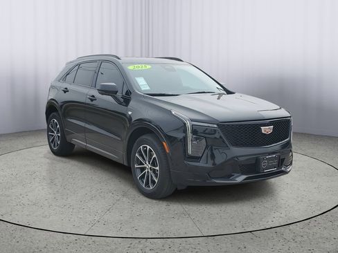 Used 2025 Cadillac XT4 Sport w/ Cold Weather Package image 2