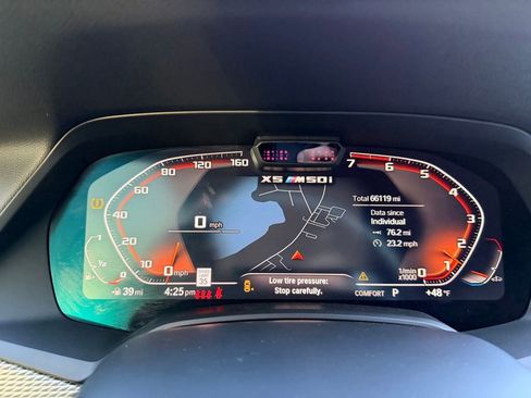 Used 2020 BMW X5 M50i image 21