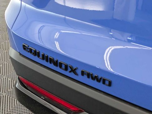 New 2026 Chevrolet Equinox RS AWD/4WD image 12
