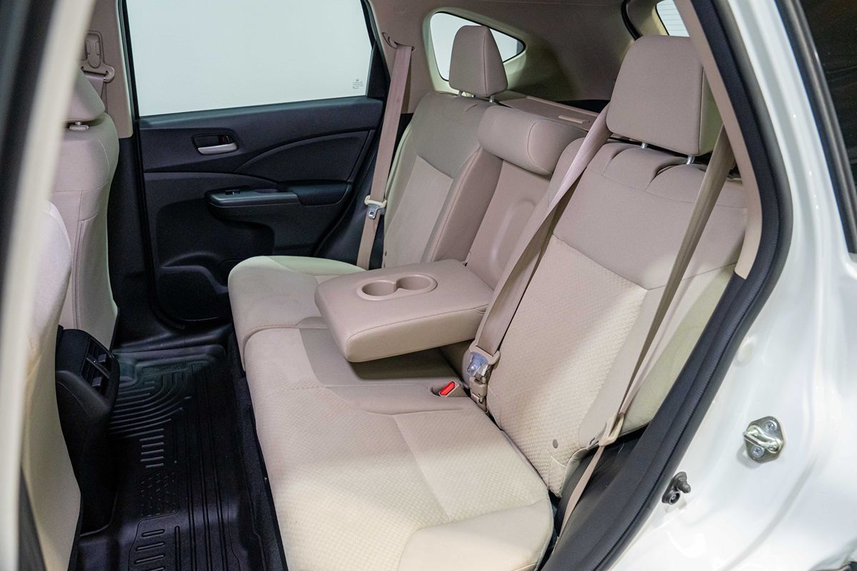 Used 2016 Honda CR-V LX image 12