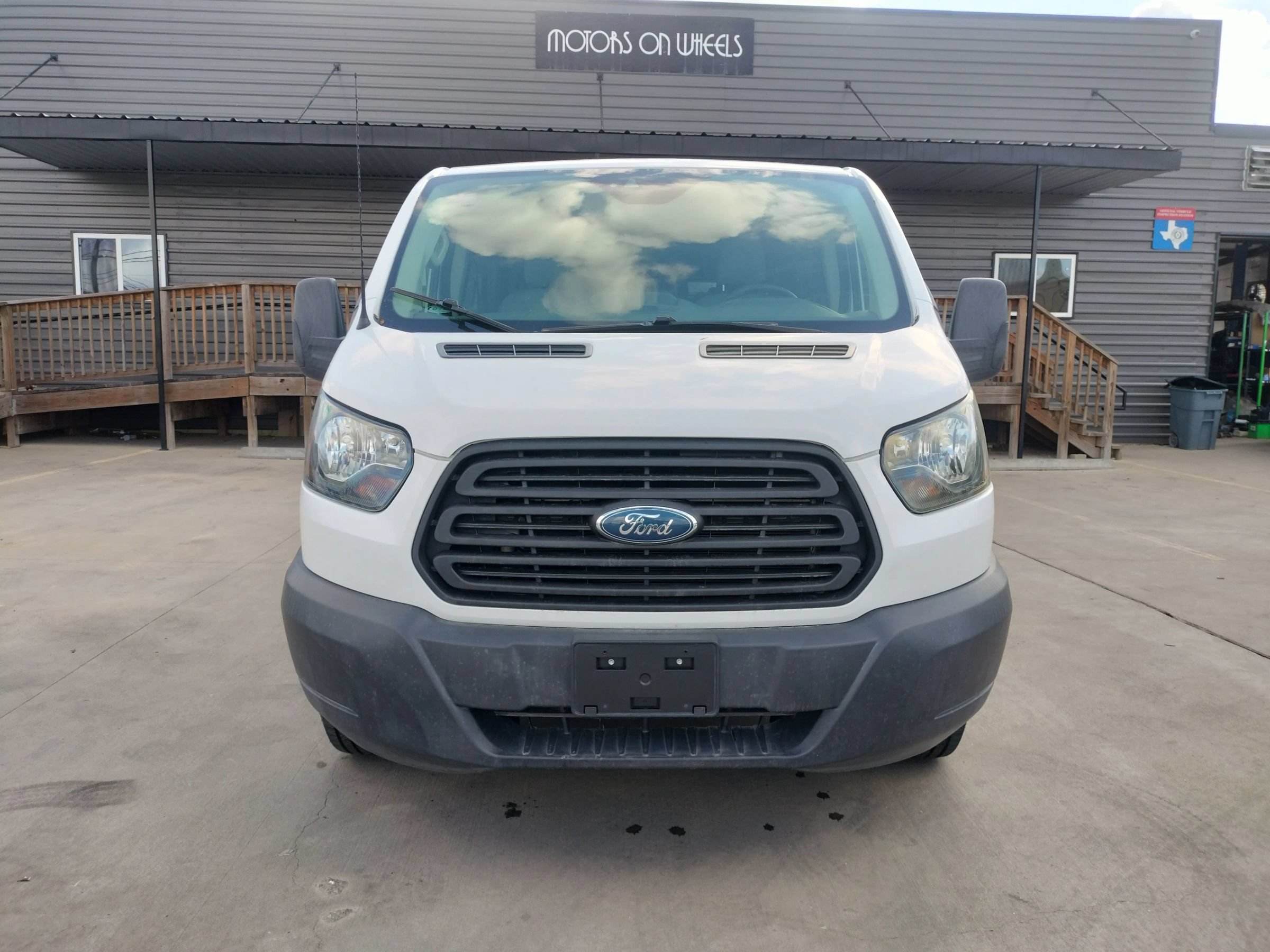 Used 2018 Ford Transit 350 XL RWD image 16