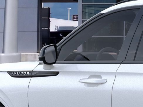 New 2026 Lincoln Aviator AWD w/ Jet Appearance Package image 20