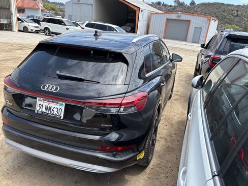 Used 2022 Audi Q4 e-tron Premium Plus AWD/4WD image 4