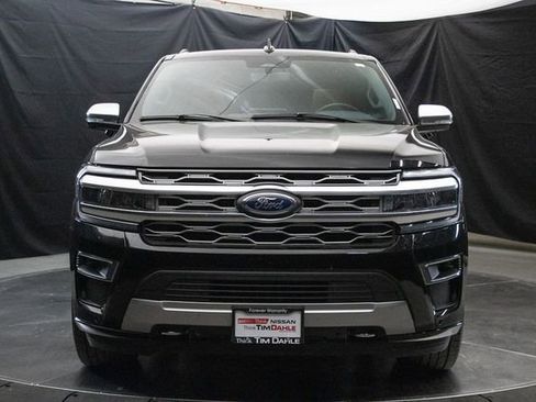 Used 2024 Ford Expedition Max Platinum image 4
