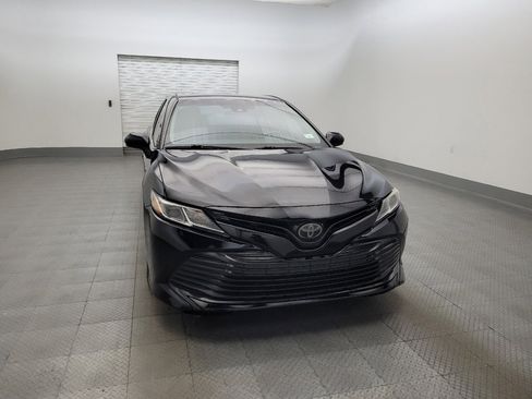 Used 2019 Toyota Camry LE w/ Carpet Mat Package FWD image 14
