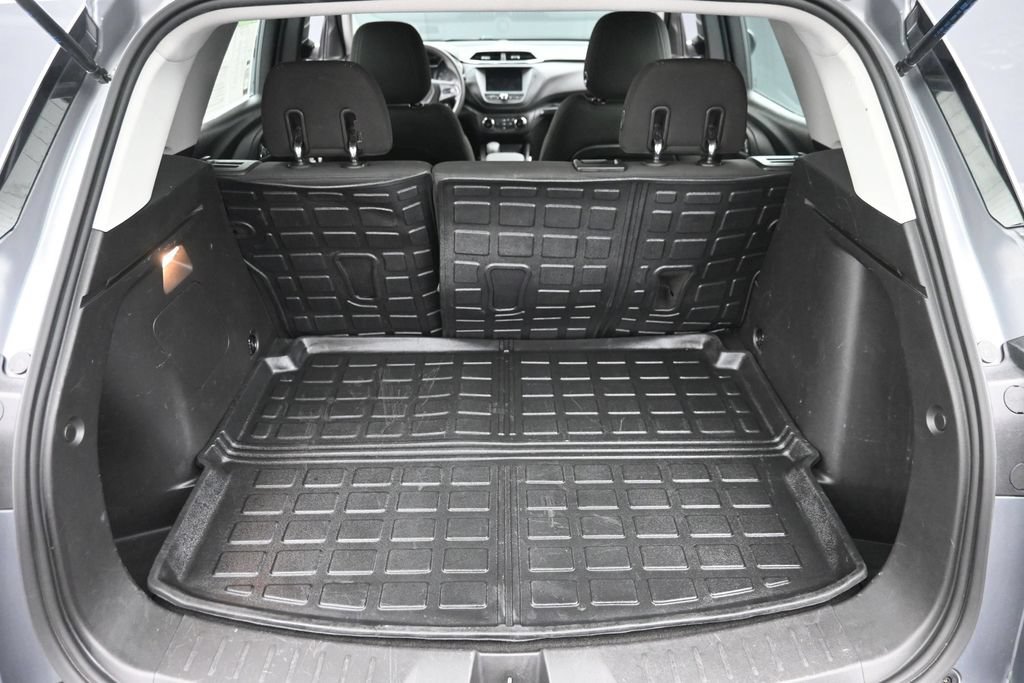 Used 2022 Chevrolet TrailBlazer LS AWD/4WD image 11