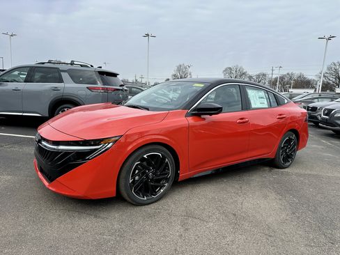 New 2026 Nissan Sentra SR image 9