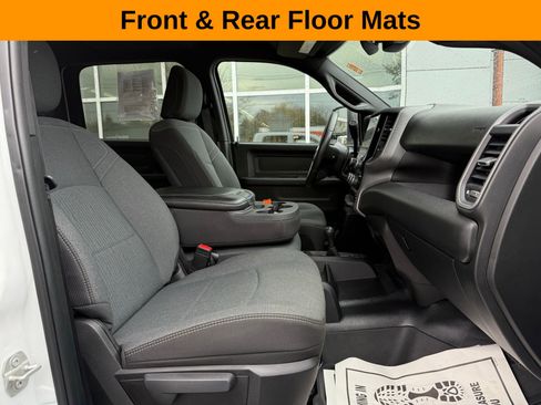 Used 2024 RAM 3500 Tradesman w/ Convenience Group AWD/4WD image 23