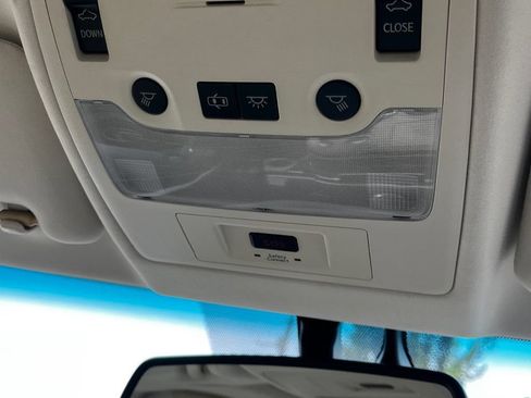Used 2014 Lexus ES 350 w/ Luxury Package FWD image 27
