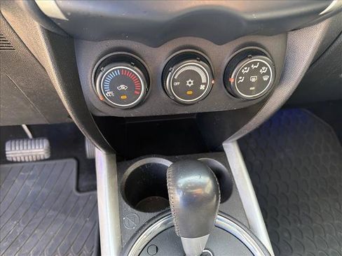 Used 2014 Mitsubishi Outlander Sport ES FWD image 18