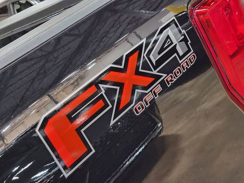 Used 2022 Ford F250 XL w/ STX Appearance Package image 26