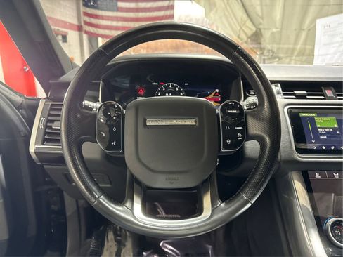 Used 2019 Land Rover Range Rover Sport HSE image 15