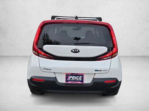 Used 2021 Kia Soul EX image 7