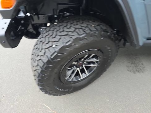 New 2026 Jeep Wrangler Unlimited Rubicon AWD/4WD image 31