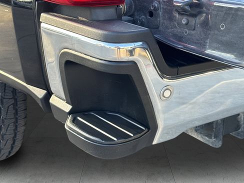 Used 2024 Ford F250 Lariat image 43