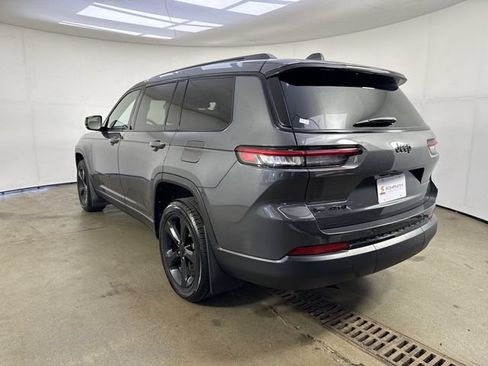 Used 2022 Jeep Grand Cherokee L Laredo AWD/4WD image 33