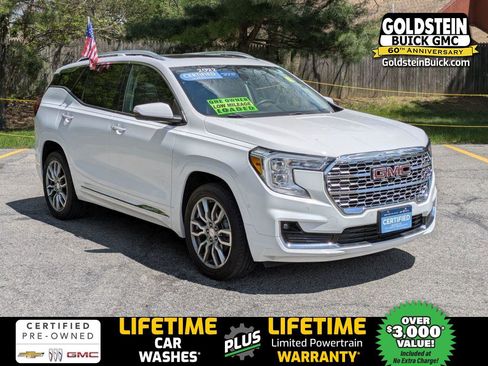 Certified 2022 GMC Terrain Denali w/ Denali Premium Package AWD/4WD image 1