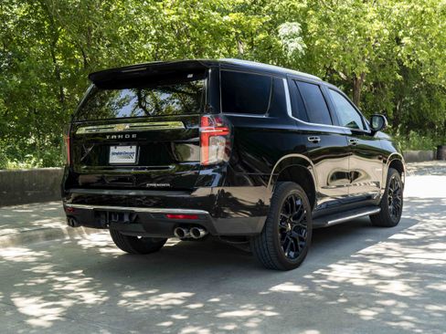 Used 2023 Chevrolet Tahoe Premier AWD/4WD image 9
