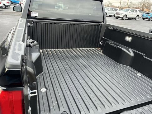 Used 2025 Toyota Tacoma SR image 20