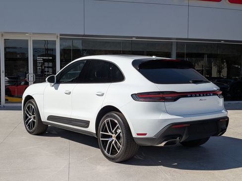 New 2026 Porsche Macan image 3