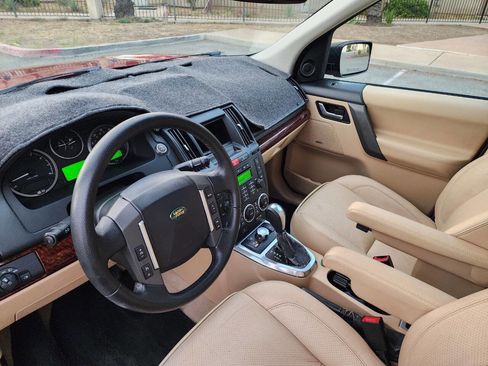 Used 2008 Land Rover LR2 HSE image 21