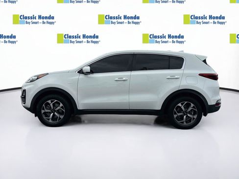 Used 2020 Kia Sportage LX AWD/4WD image 4
