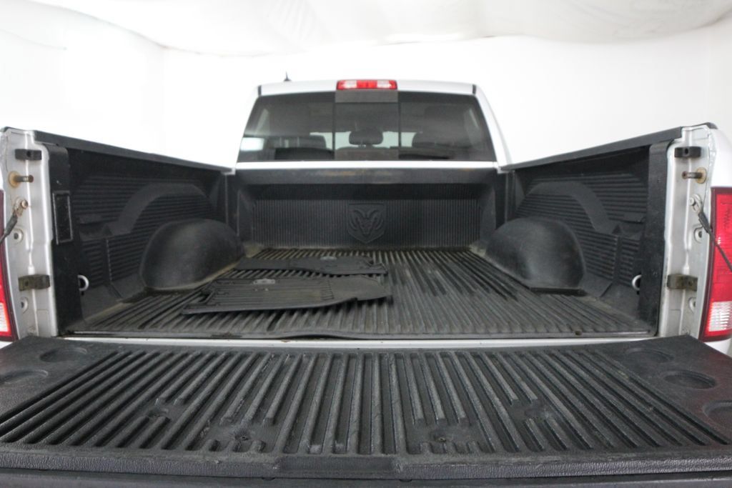 Used 2015 RAM 1500 Big Horn AWD/4WD image 31