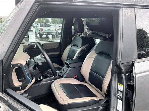 Used 2021 Ford Bronco Wildtrak AWD/4WD image 10