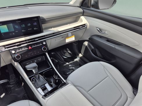New 2026 Hyundai Tucson SEL Plus FWD image 13