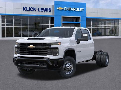 New 2026 Chevrolet Silverado 3500 W/T w/ WT Convenience Package image 6