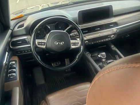 Used 2021 Kia Telluride SX w/ SX Prestige Package AWD/4WD image 8