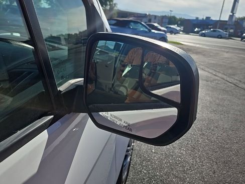 Used 2020 Ford Transit Connect XL image 25