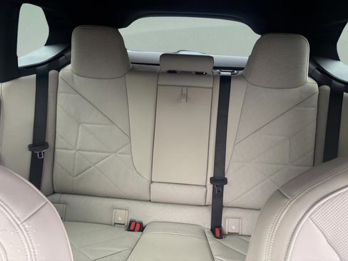 Used 2026 BMW iX xDrive45 image 31