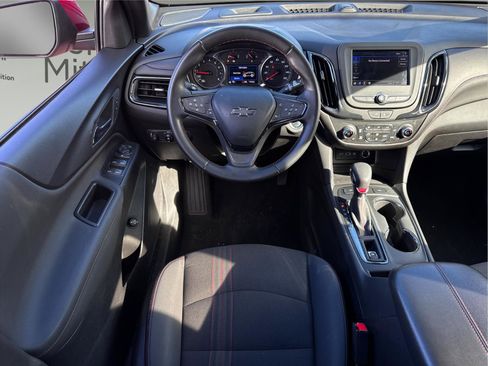 Used 2023 Chevrolet Equinox RS image 18