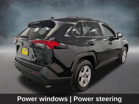 Used 2020 Toyota RAV4 XLE w/ Convenience Package AWD/4WD image 5