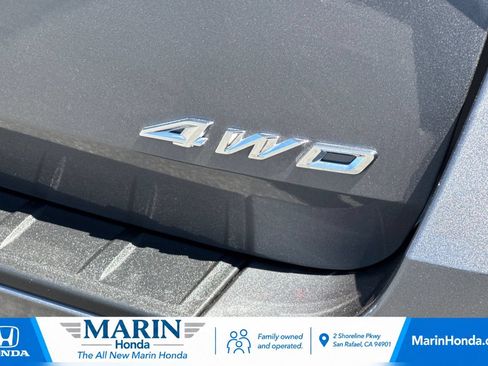 Used 2025 Ford Explorer ST-Line AWD/4WD image 38