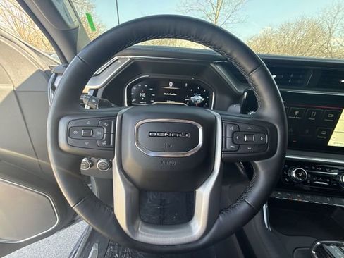 Used 2025 GMC Sierra 1500 Denali w/ Technology Package image 14