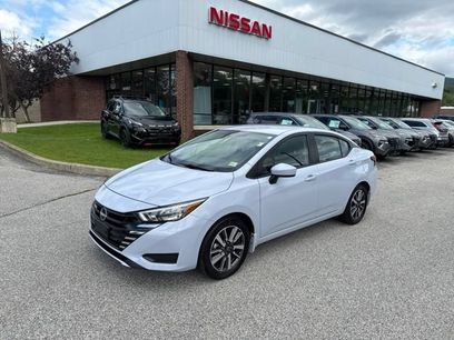 Used 2025 Nissan Versa SV w/ Trunk Package