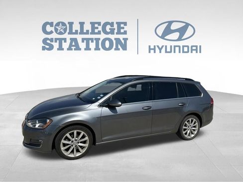 Used 2016 Volkswagen Golf SE FWD image 7