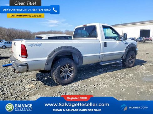 Used 2001 Ford F250 4x4 Regular Cab Super Duty image 4