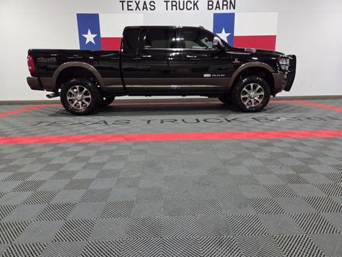 Used 2020 RAM 2500 Limited image 14