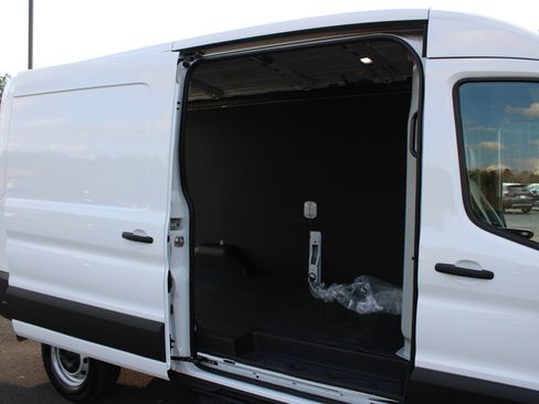 New 2026 Ford Transit 250 148 Medium Roof w/ Load Area Protection Package image 34