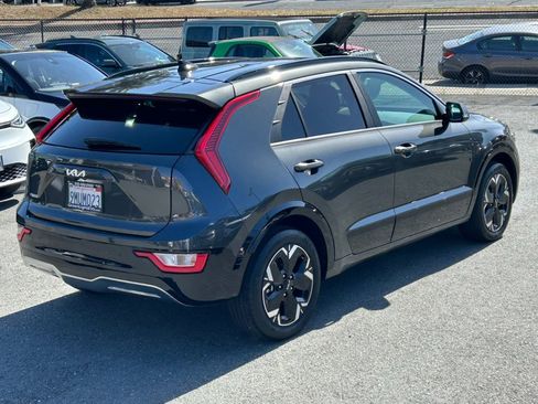 Used 2024 Kia Niro Wind FWD image 5