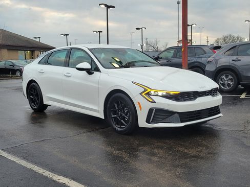 Used 2025 Kia K5 LXS image 31