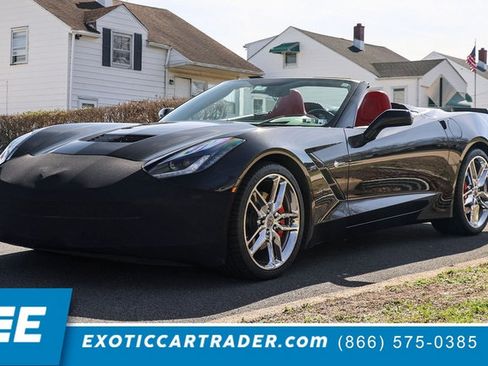 Used 2019 Chevrolet Corvette Stingray Convertible w/ 2LT Preferred Equipment Group image 1
